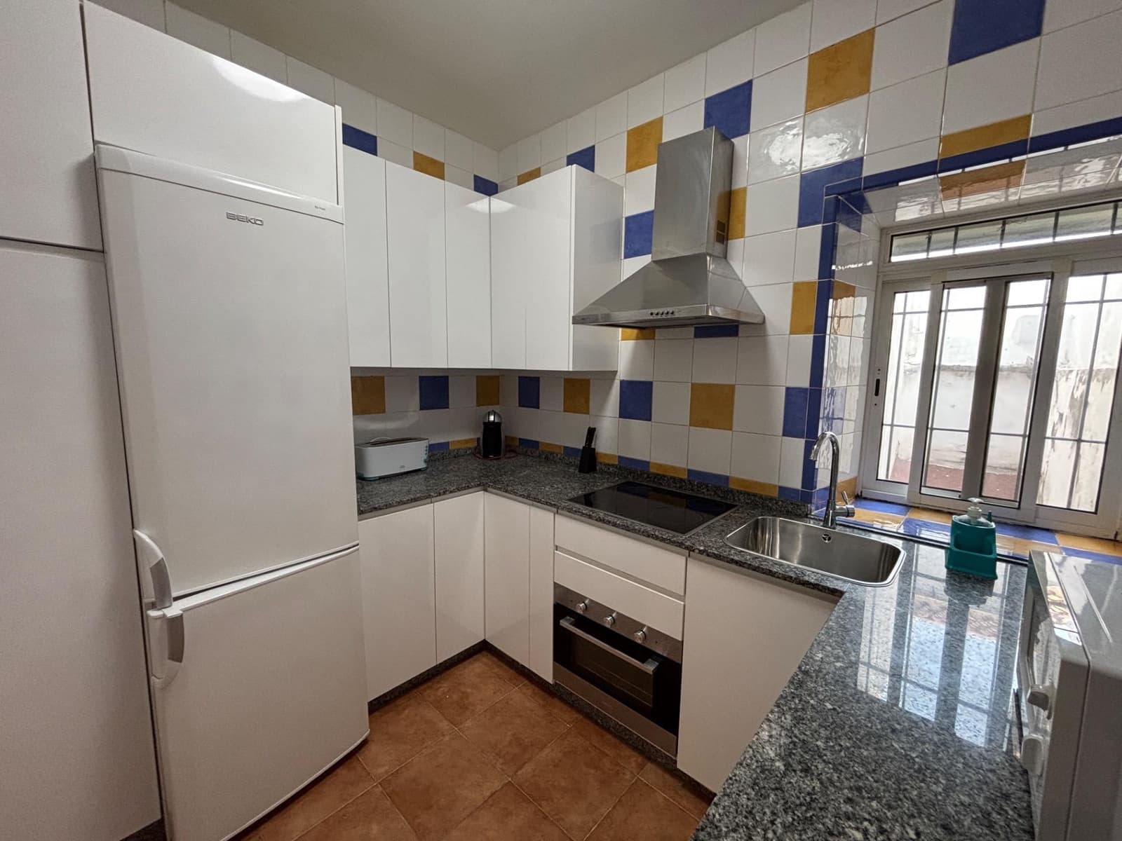 1 Zimmer Studio zu vermieten in Cordoba Stadt - 550 € (Ref: 9898875)