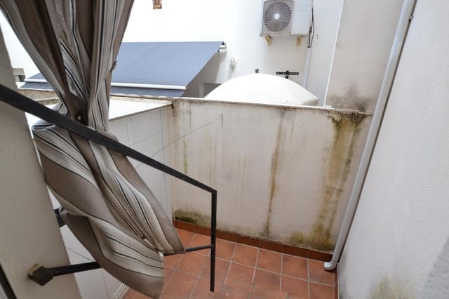 3 bedroom Terraced Villa for sale in Almodóvar del Río - € 120,000 (Ref: 9898876)