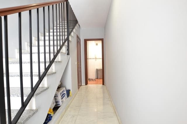 3 bedroom Terraced Villa for sale in Almodóvar del Río - € 120,000 (Ref: 9898876)
