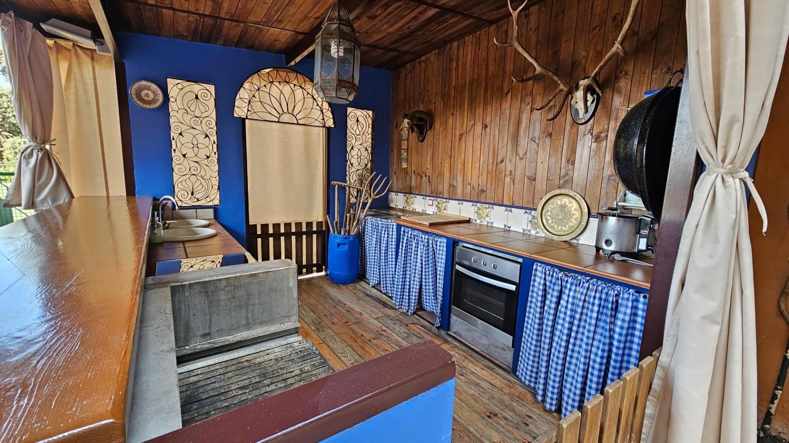 5 Zimmer Villa zu verkaufen in Cordoba Stadt mit Pool Garage - 530.000 € (Ref: 9898877)