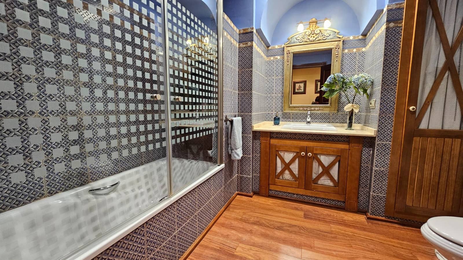 5 Zimmer Villa zu verkaufen in Cordoba Stadt mit Pool Garage - 530.000 € (Ref: 9898877)