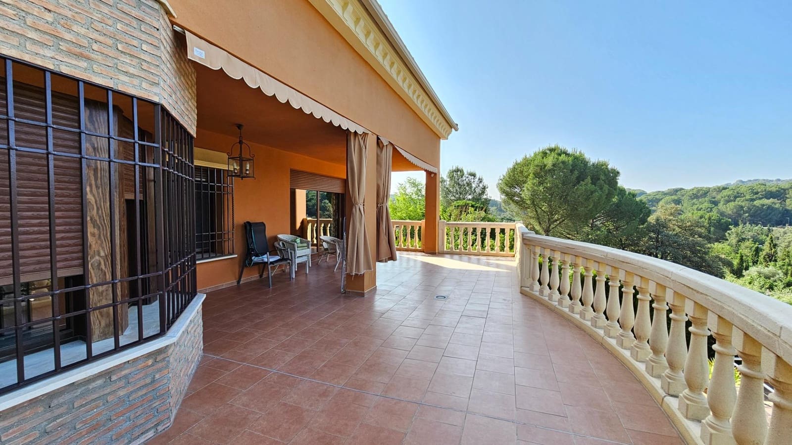 5 Zimmer Villa zu verkaufen in Cordoba Stadt mit Pool Garage - 530.000 € (Ref: 9898877)
