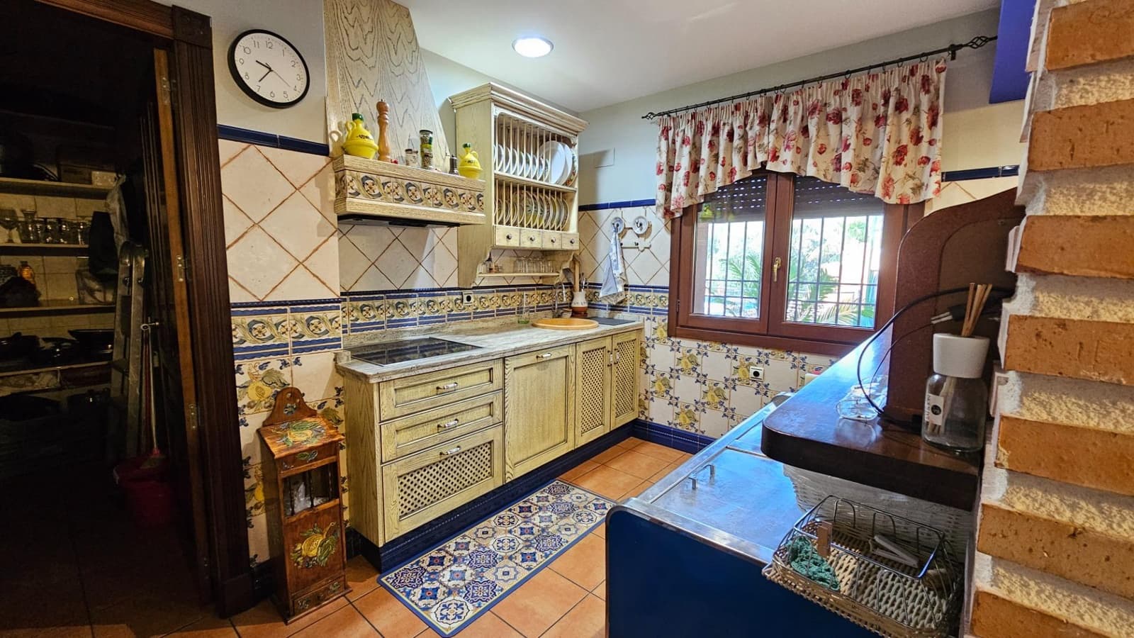 5 Zimmer Villa zu verkaufen in Cordoba Stadt mit Pool Garage - 530.000 € (Ref: 9898877)