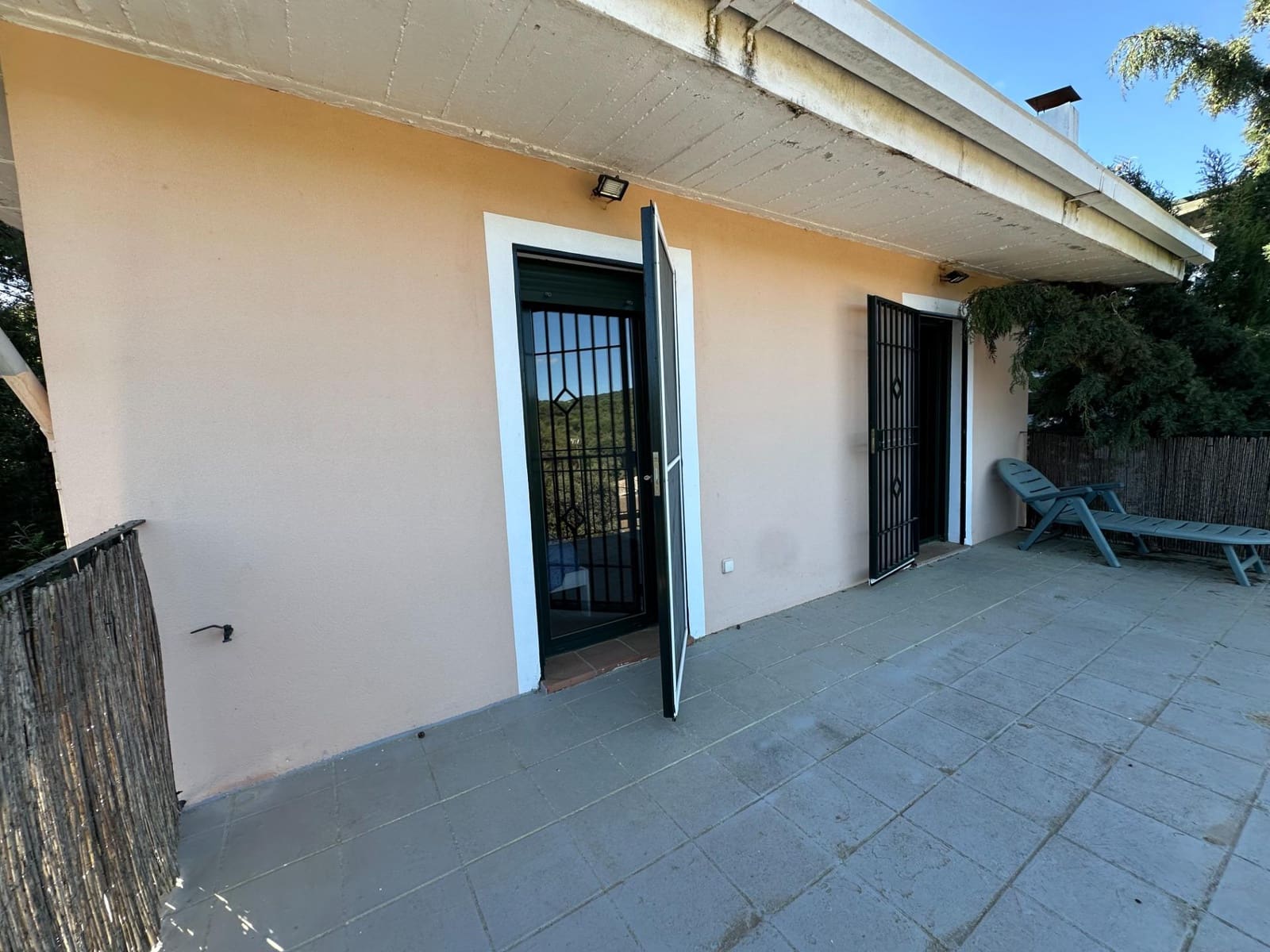 4 camera da letto Villa in vendita in Cordova citta con piscina garage - 198.000 € (Rif: 9898880)