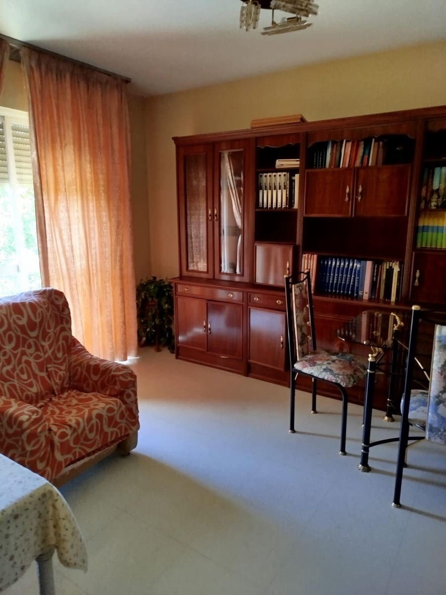 4 soverom Leilighet til salgs i Cordoba by - € 192 000 (Ref: 9904033)