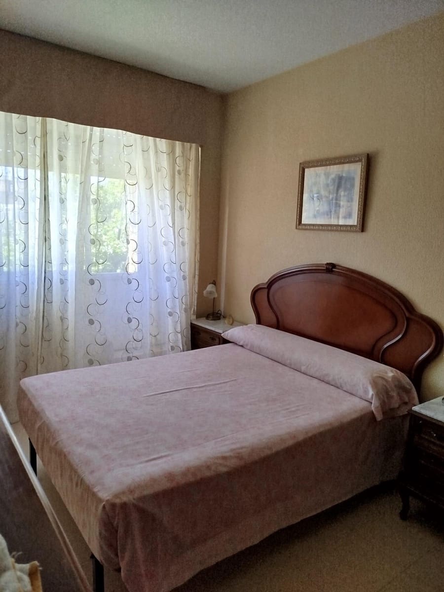 4 soverom Leilighet til salgs i Cordoba by - € 192 000 (Ref: 9904033)