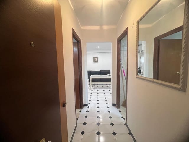 2 soverom Leilighet til salgs i Ciudad Jardín, Córdoba by - € 121 500 (Ref: 9908090)