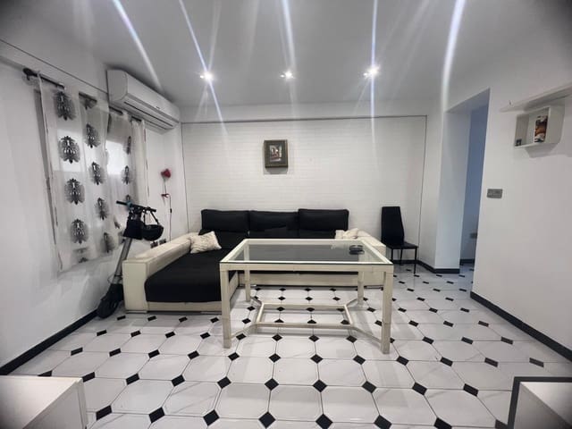 2 soverom Leilighet til salgs i Ciudad Jardín, Córdoba by - € 121 500 (Ref: 9908090)
