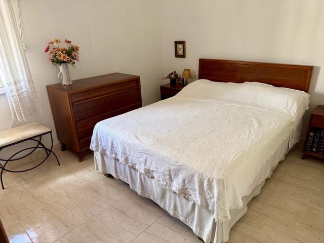3 soverom Leilighet til salgs i Ciudad Jardín, Córdoba by - € 198 990 (Ref: 9908092)