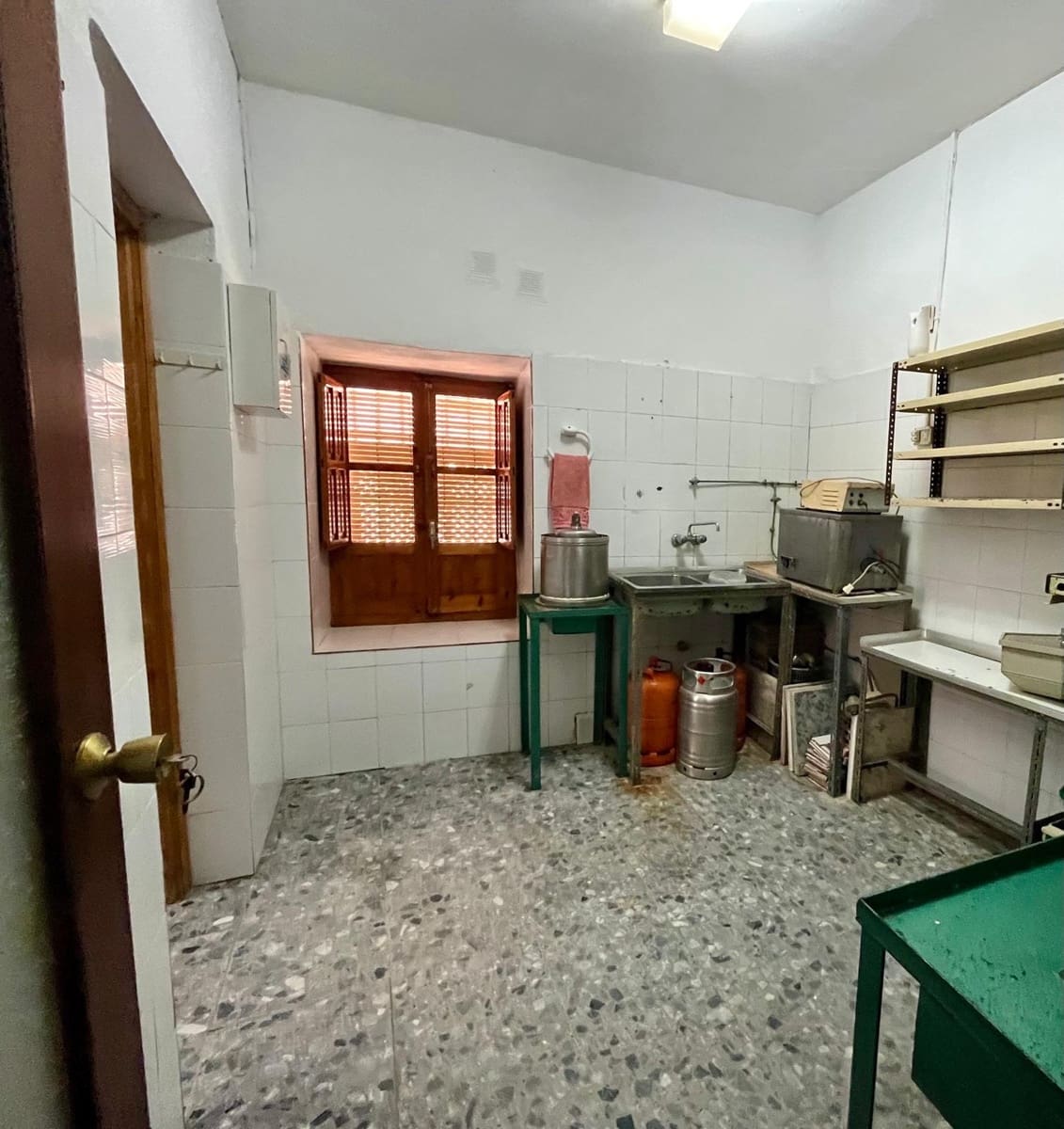 5 slaapkamer Huis te koop in Cordoba stad - € 230.000 (Ref: 9908093)