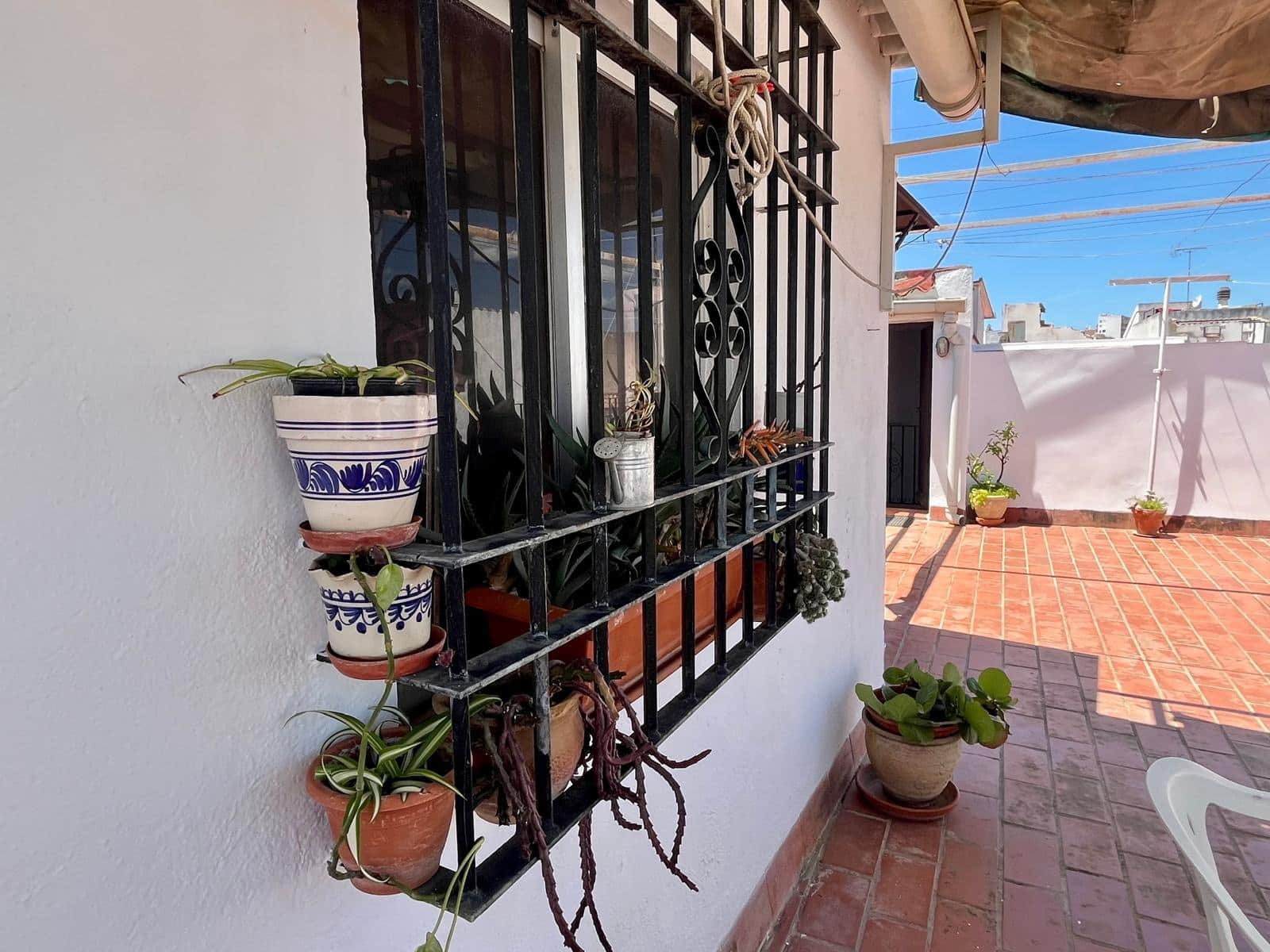 5 slaapkamer Huis te koop in Cordoba stad - € 230.000 (Ref: 9908093)