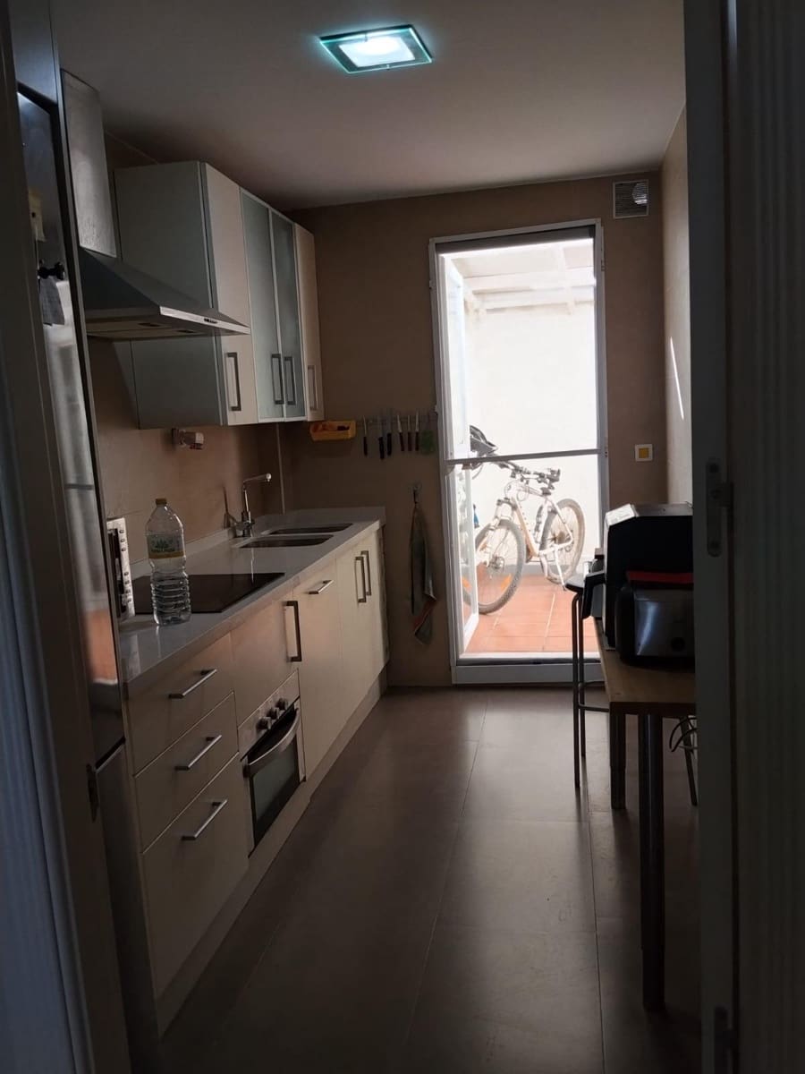 3 bedroom Flat for sale in La Carlota - € 200,000 (Ref: 9911149)