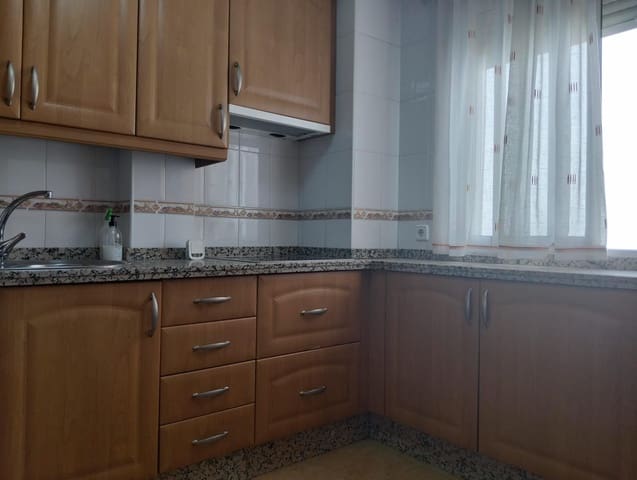 3 soveværelse Lejlighed til salg i Levante, Córdoba by - € 225.000 (Ref: 9911150)