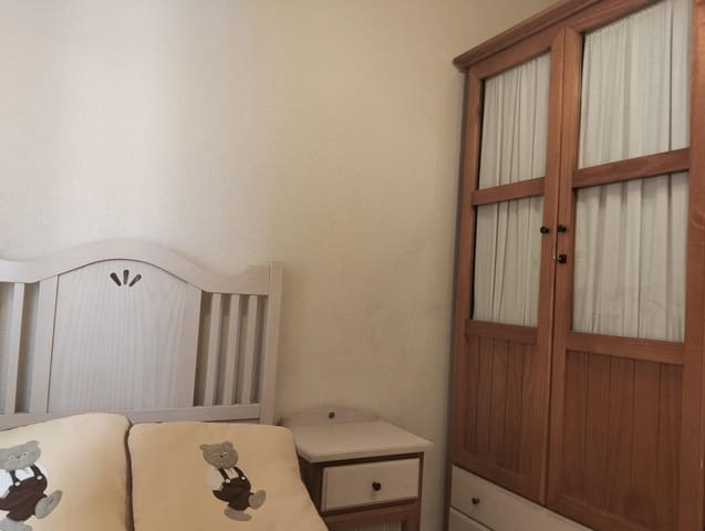 3 soveværelse Lejlighed til salg i Levante, Córdoba by - € 225.000 (Ref: 9911150)
