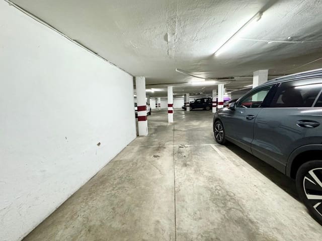 Garage for sale in San Basilio, Córdoba city - € 22,000 (Ref: 9915916)