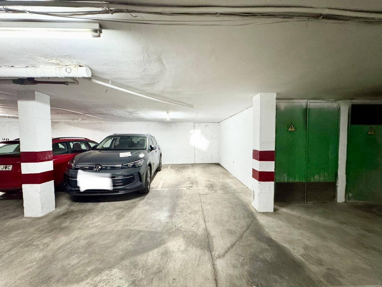 Autotalli myytävänä paikassa Cordoba kaupunki - 22 000 € (Ref: 9915916)