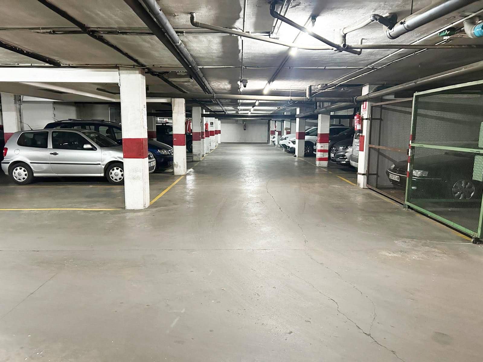Garage til salg i Cordoba by - € 16.900 (Ref: 9916963)