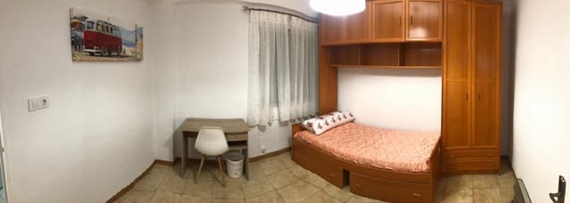 3 soverom Leilighet til salgs i Ciudad Jardín, Córdoba by - € 138 500 (Ref: 9920520)
