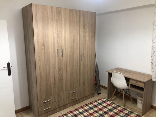 3 soverom Leilighet til salgs i Ciudad Jardín, Córdoba by - € 138 500 (Ref: 9920520)