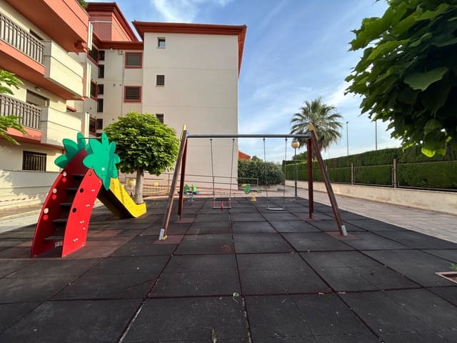 3 quarto Apartamento para venda em El Tablero, Córdova cidade com piscina - 357 000 € (Ref: 9922378)