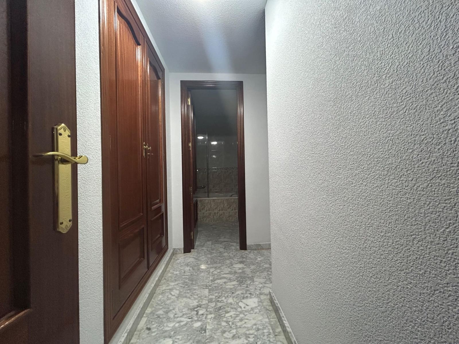 3 quarto Apartamento para venda em Cordova cidade com piscina - 357 000 € (Ref: 9922378)