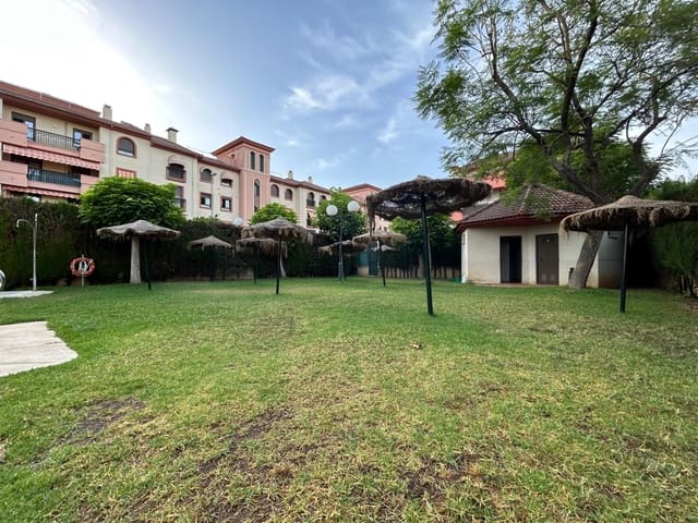 3 quarto Apartamento para venda em El Tablero, Córdova cidade com piscina - 357 000 € (Ref: 9922378)