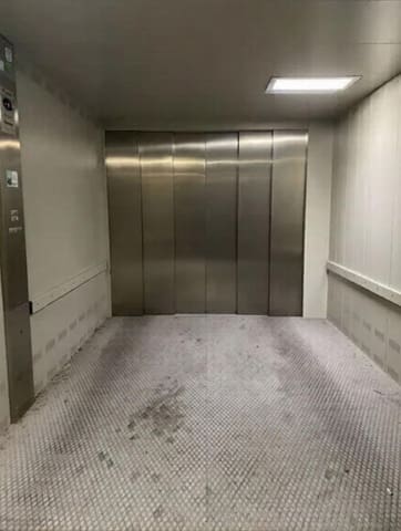 Garage for sale in Ciudad Jardín, Córdoba city - € 16,990 (Ref: 9922379)