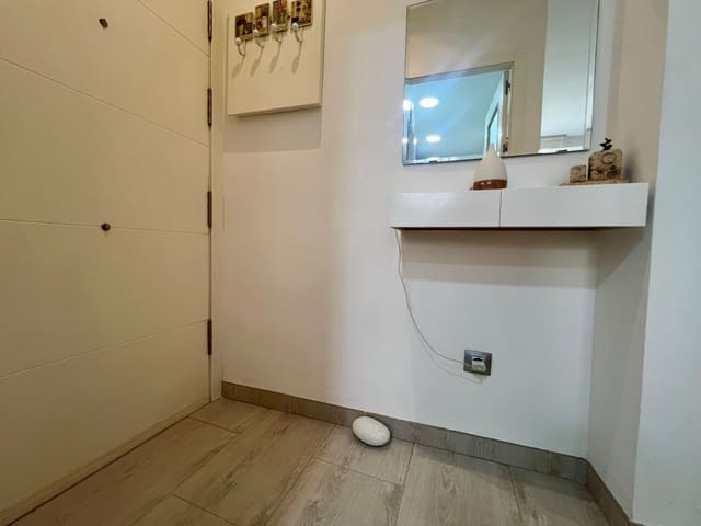1 quarto Apartamento para venda em San Lorenzo, Córdova cidade - 143 900 € (Ref: 9924659)