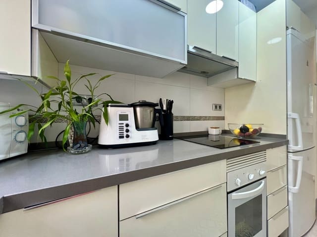 1 quarto Apartamento para venda em San Lorenzo, Córdova cidade - 143 900 € (Ref: 9924659)