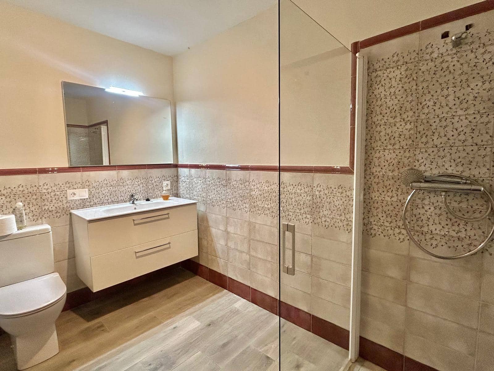 4 bedroom Finca/Country House for sale in Guadalcazar - € 300,000 (Ref: 9927509)