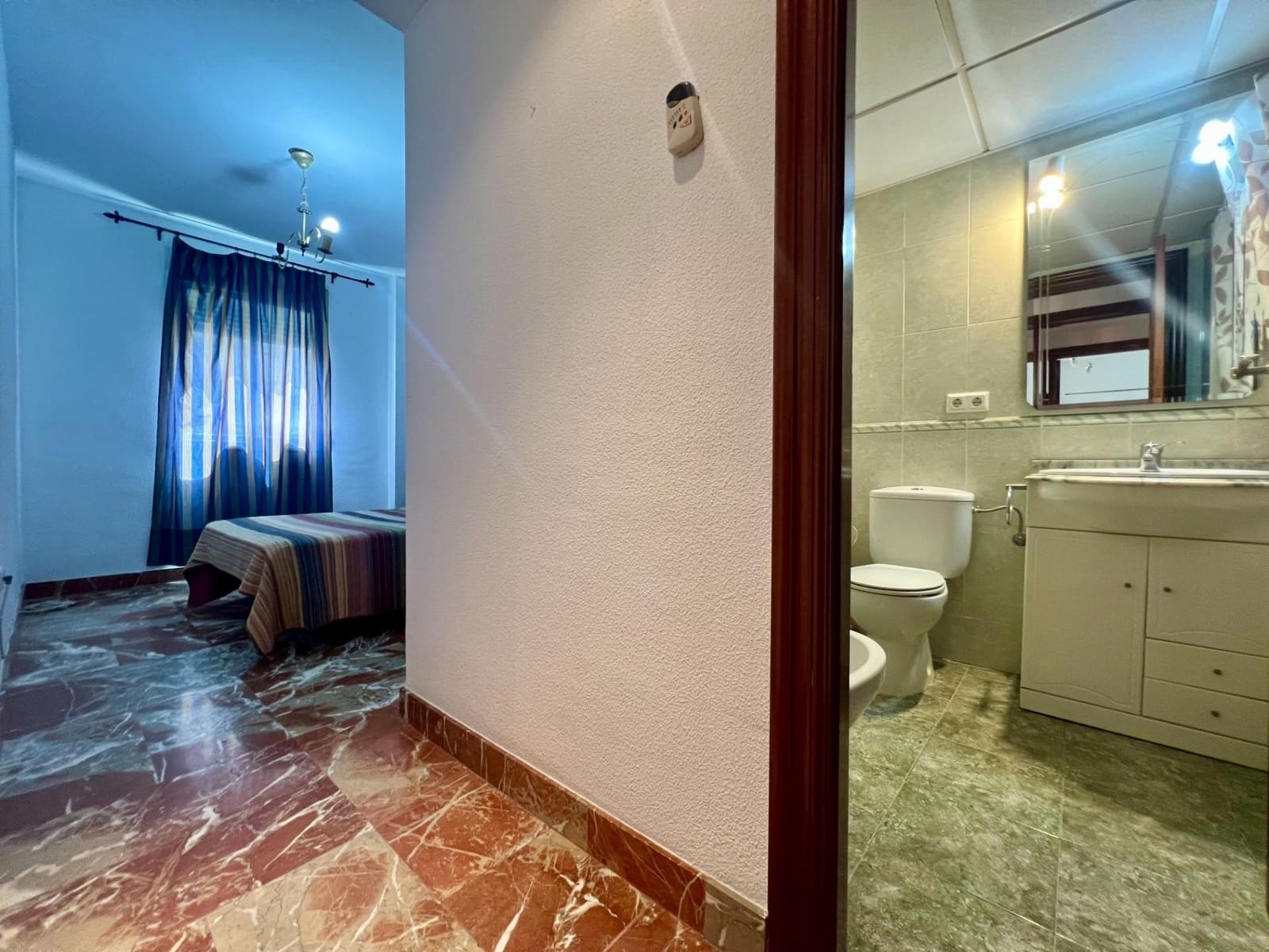 1 sypialnia Mieszkanie na sprzedaż w Miasto Kordoba - 150 000 € (Ref: 9934284)