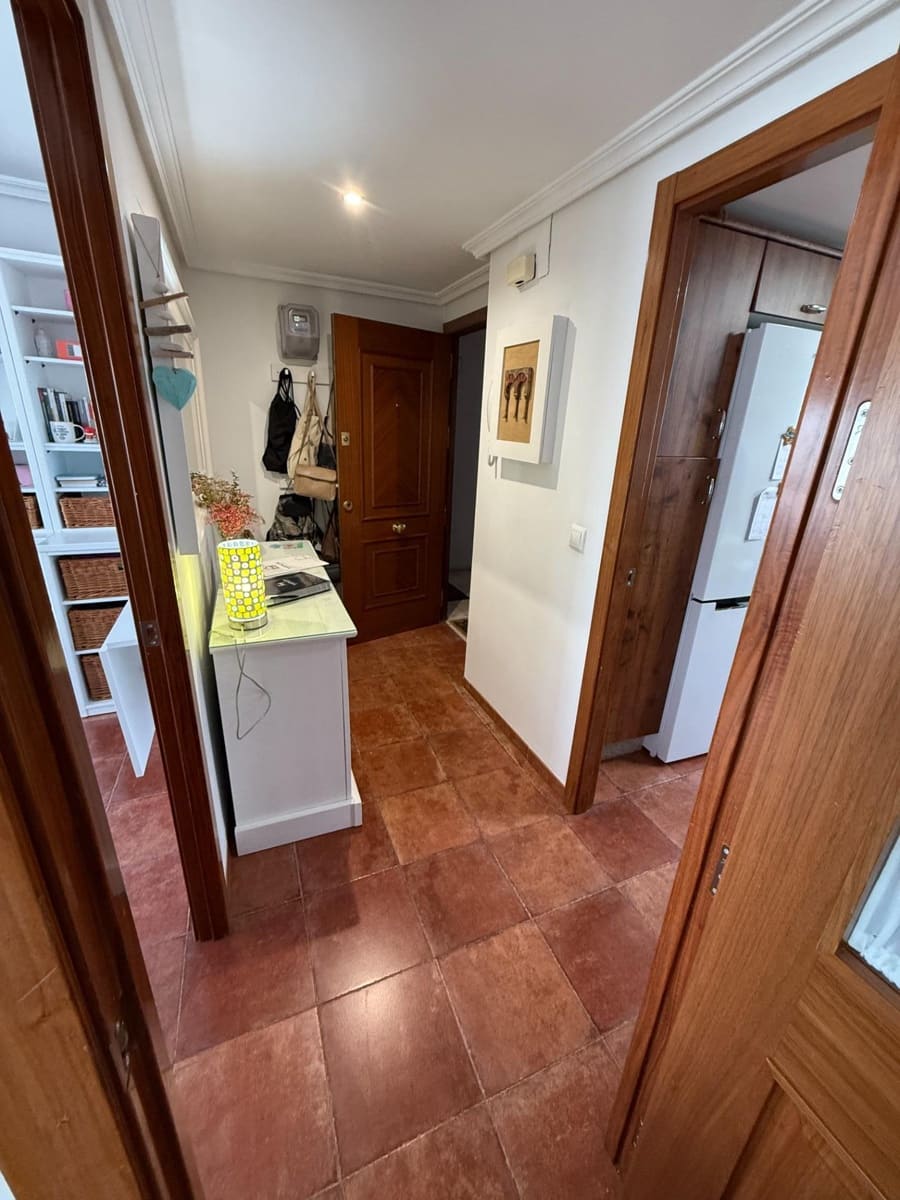 4 sovrum Lägenhet till salu i Cordoba stad - 154 900 € (Ref: 9934285)
