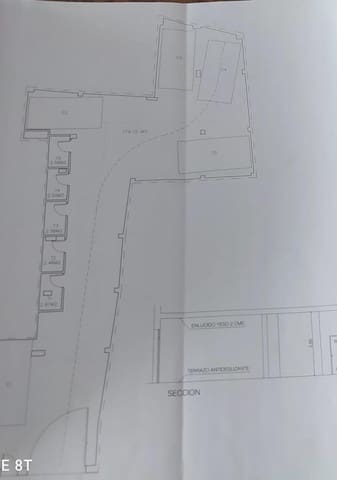 Erhverv til salg i San Lorenzo, Córdoba by - € 153.500 (Ref: 9936469)