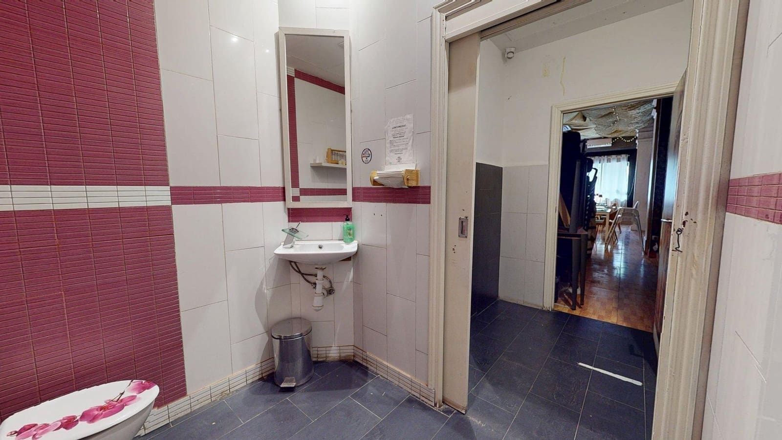 Commercial for rent in Cordoba city - € 1,000 (Ref: 9936470)