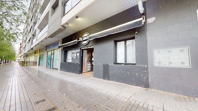 Commercial for rent in Arroyo del Moro, Córdoba city - € 1,000 (Ref: 9936470)