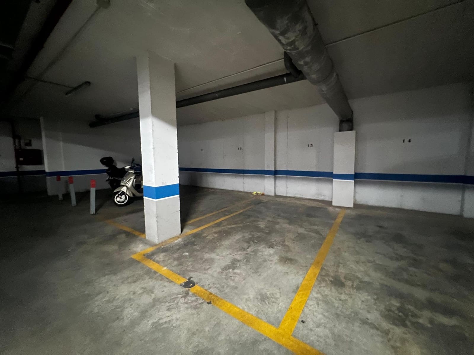 Autotalli myytävänä paikassa Cordoba kaupunki - 13 223 € (Ref: 9943672)