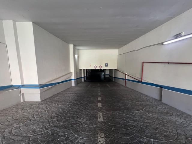 Garage til salg i Vista Alegre, Córdoba by - € 13.223 (Ref: 9943672)