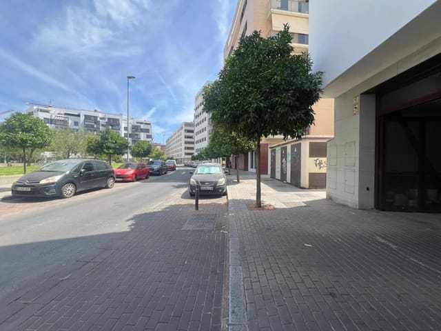 Garage til salg i Vista Alegre, Córdoba by - € 13.223 (Ref: 9943672)