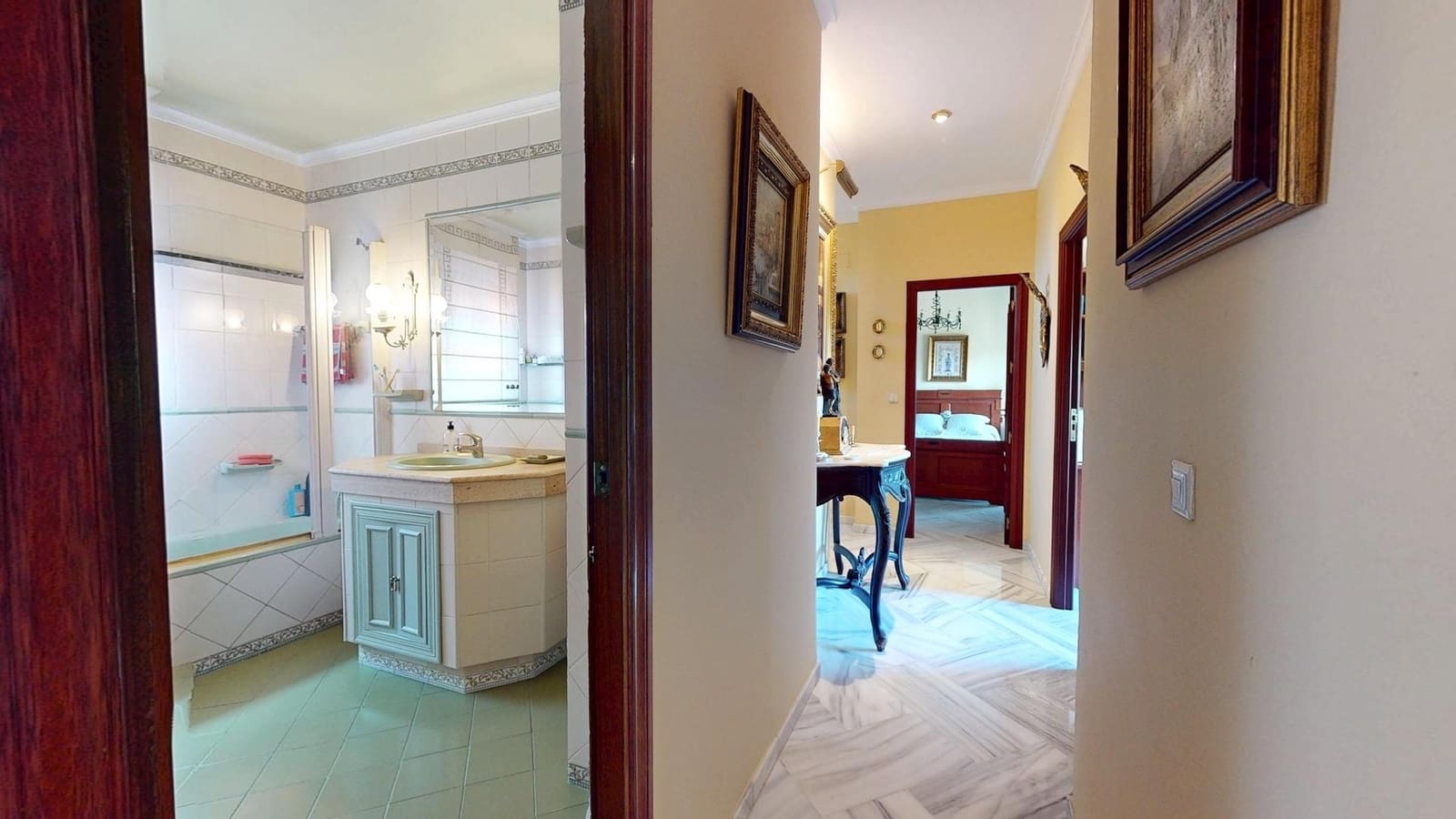 7 soveværelse Villa til salg i Cordoba by med swimmingpool - € 395.000 (Ref: 9943675)