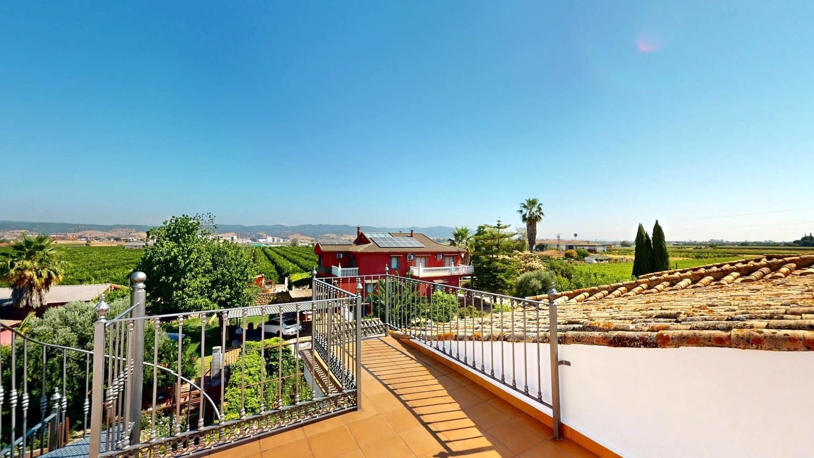 7 soveværelse Villa til salg i Cordoba by med swimmingpool - € 395.000 (Ref: 9943675)