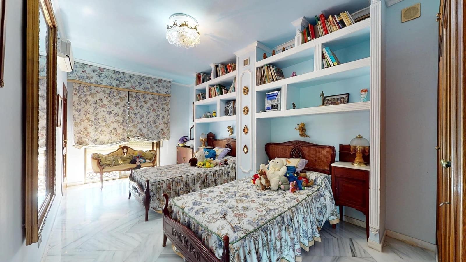 7 soveværelse Villa til salg i Cordoba by med swimmingpool - € 395.000 (Ref: 9943675)