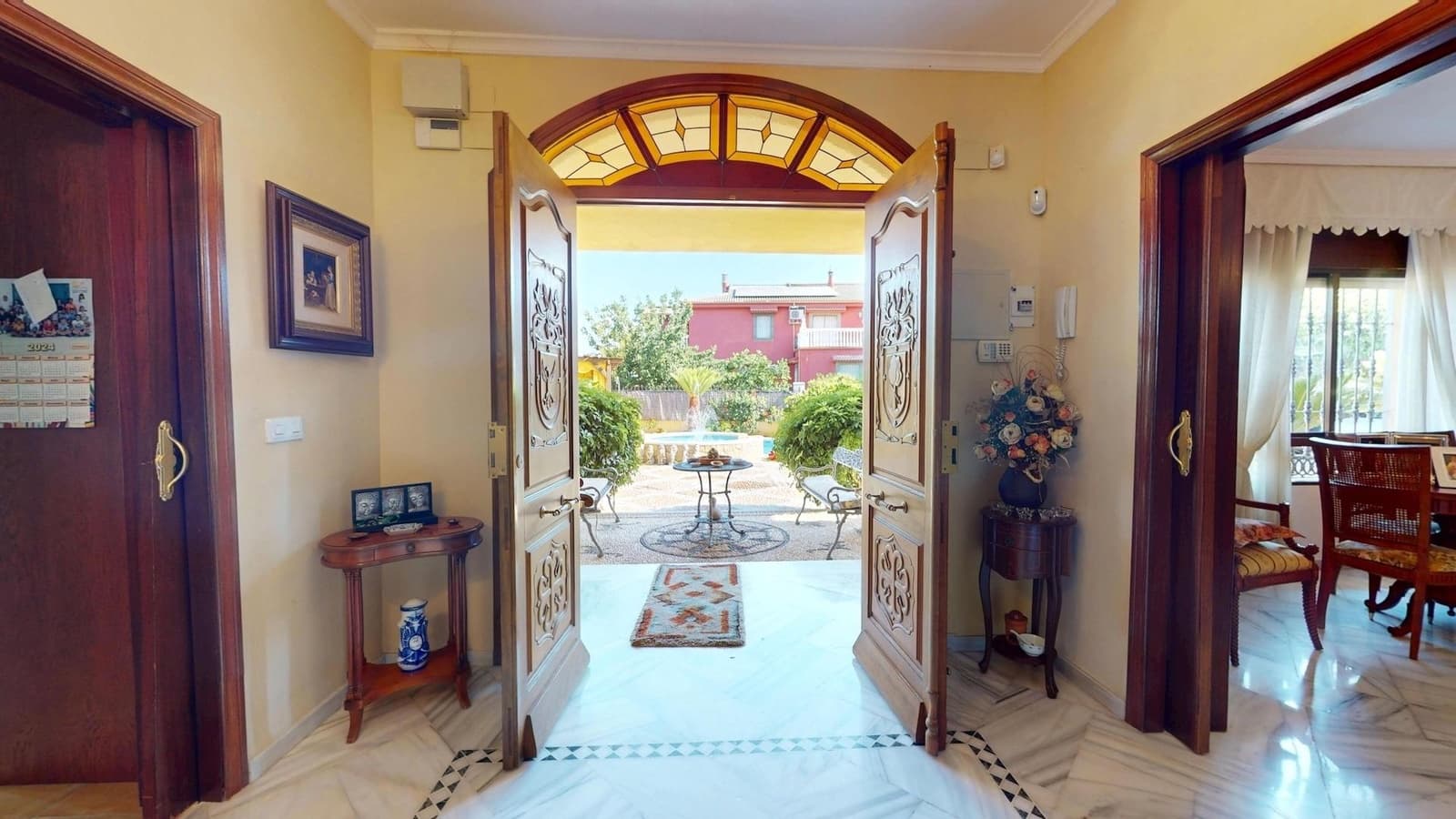 7 soveværelse Villa til salg i Cordoba by med swimmingpool - € 395.000 (Ref: 9943675)
