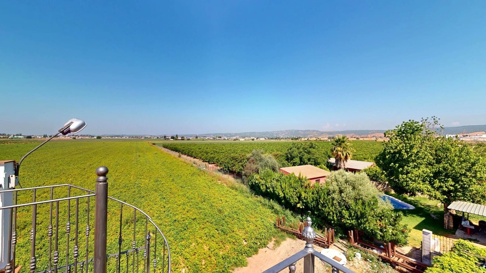 7 soveværelse Villa til salg i Cordoba by med swimmingpool - € 395.000 (Ref: 9943675)