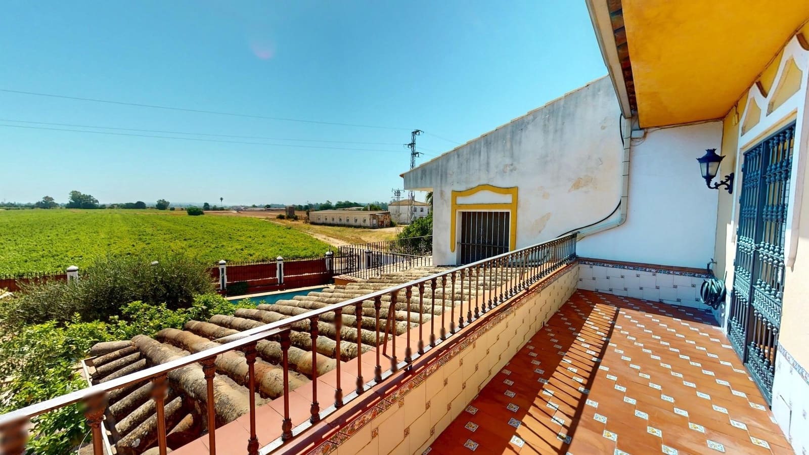 7 soveværelse Villa til salg i Cordoba by med swimmingpool - € 395.000 (Ref: 9943675)