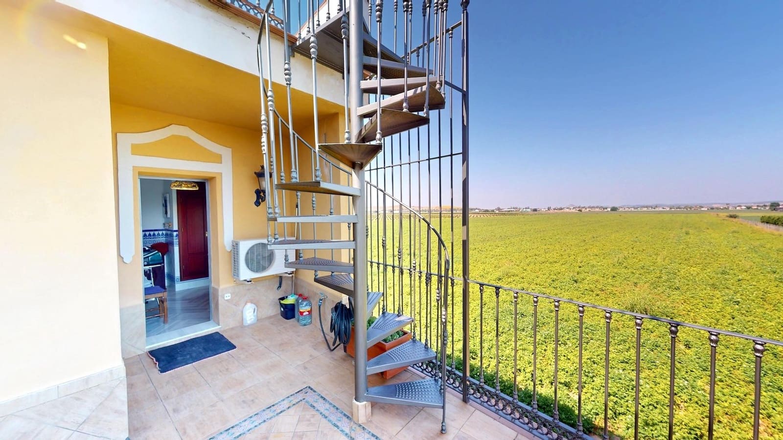 7 soveværelse Villa til salg i Cordoba by med swimmingpool - € 395.000 (Ref: 9943675)