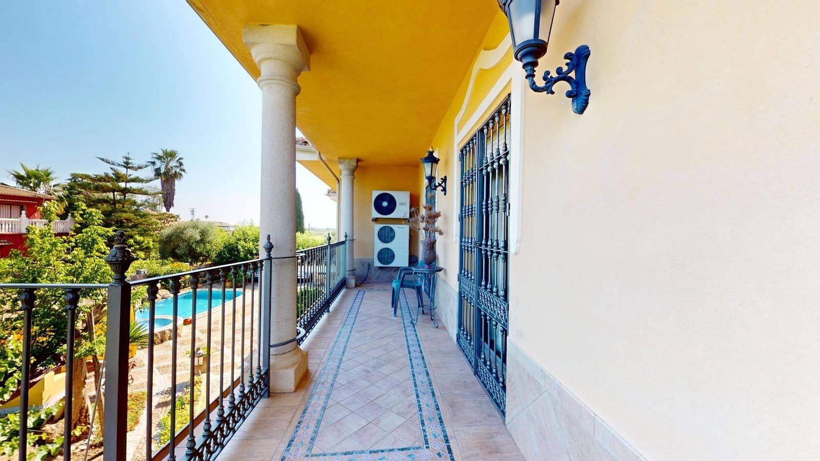 7 soveværelse Villa til salg i Cordoba by med swimmingpool - € 395.000 (Ref: 9943675)