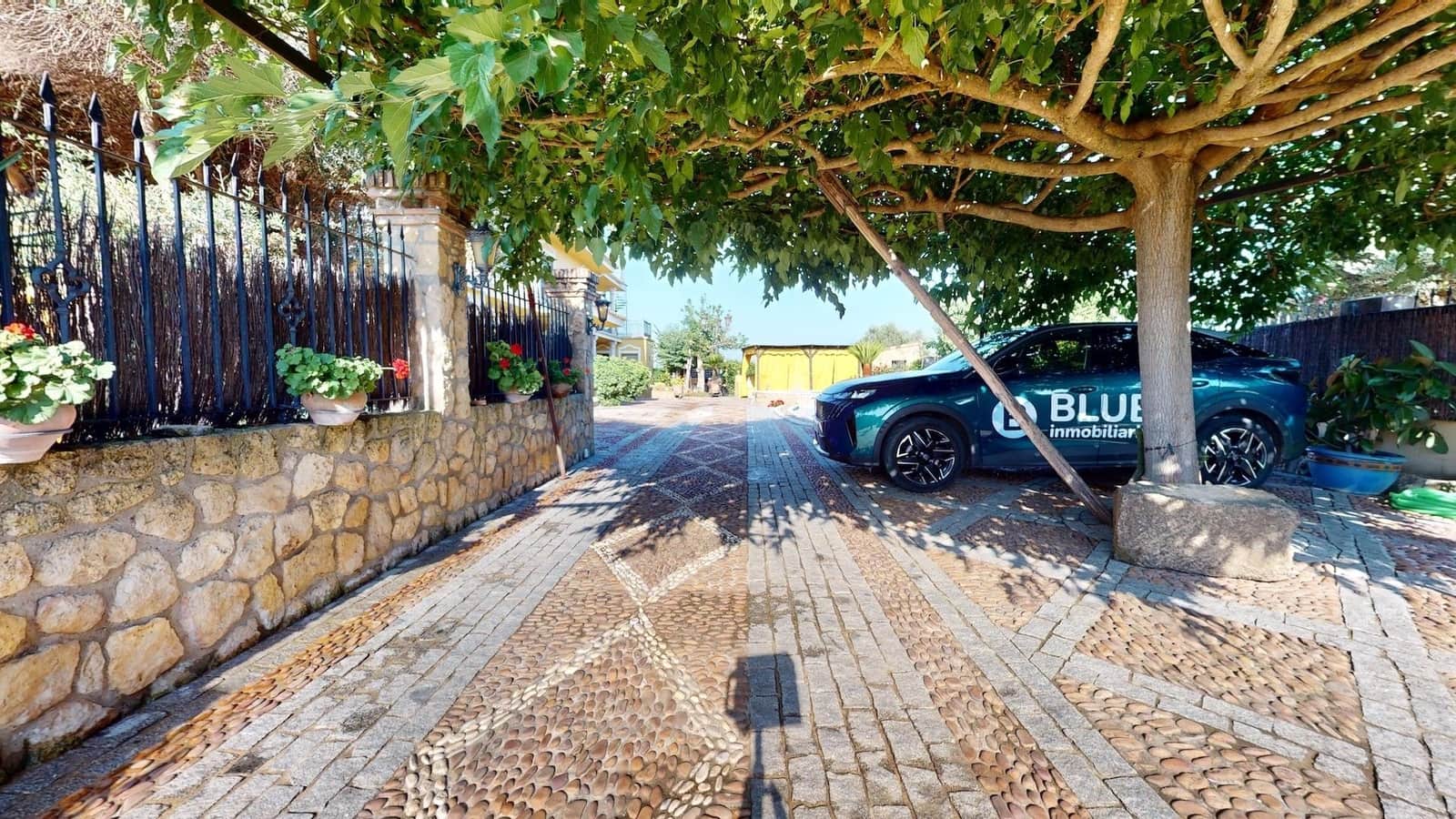 7 soveværelse Villa til salg i Cordoba by med swimmingpool - € 395.000 (Ref: 9943675)