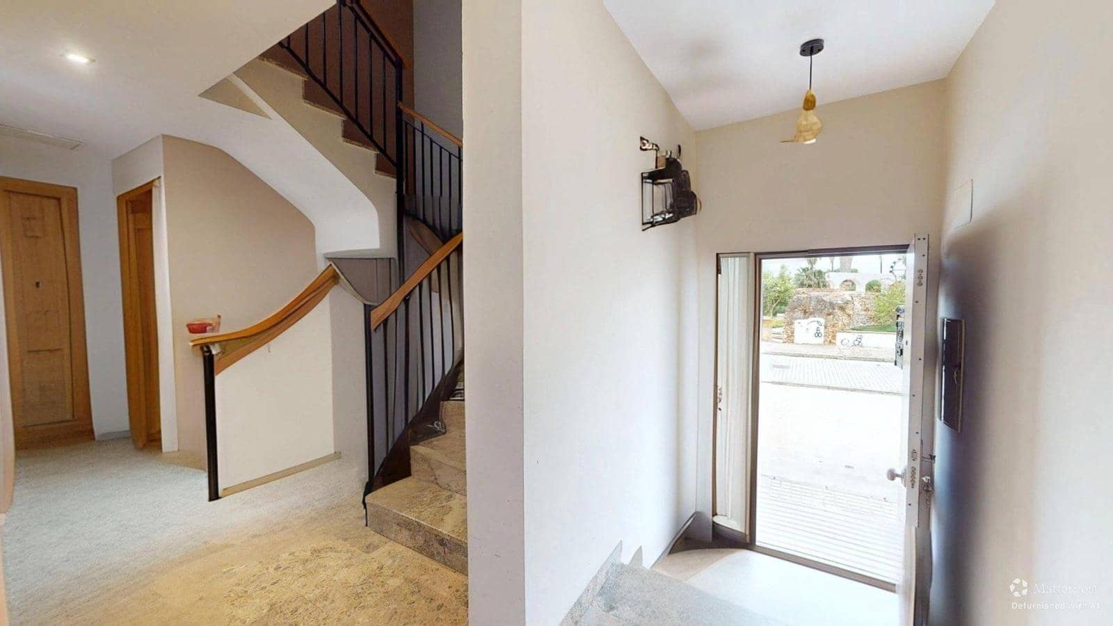 4 soveværelse Byhus til salg i Cordoba by med garage - € 199.000 (Ref: 9943676)