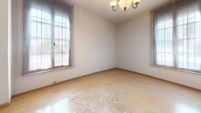 4 soverom Hus til salgs i Córdoba by med garasje - € 199 000 (Ref: 9943676)