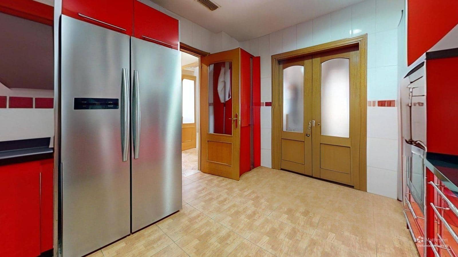4 soveværelse Byhus til salg i Cordoba by med garage - € 199.000 (Ref: 9943676)